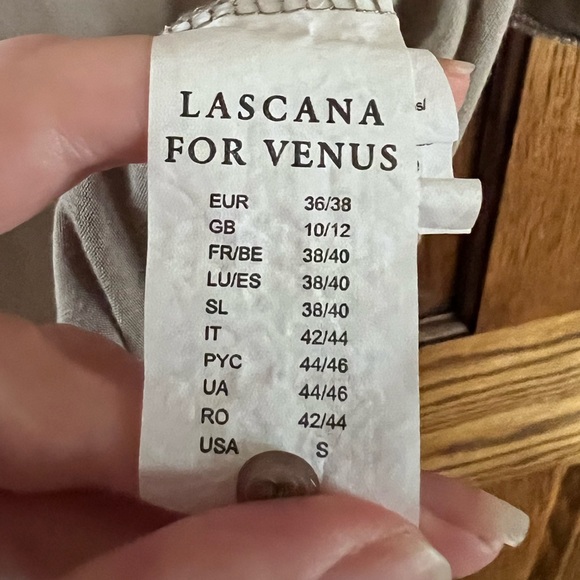 ❄️4 for $10❄️ Lascana for Venus blouse size small - Picture 5 of 8